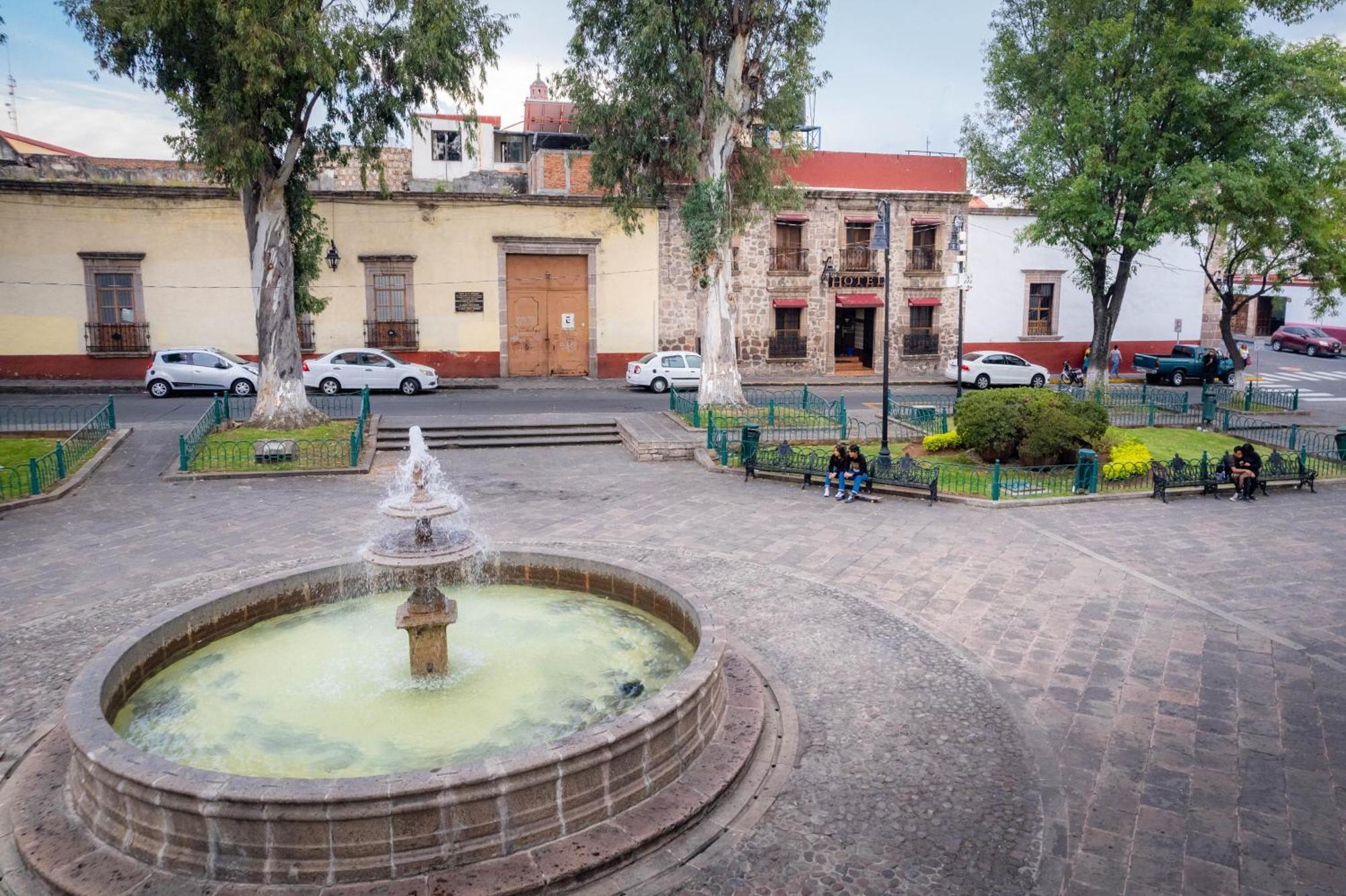 Hotel El Carmen, Morelia Dış mekan fotoğraf